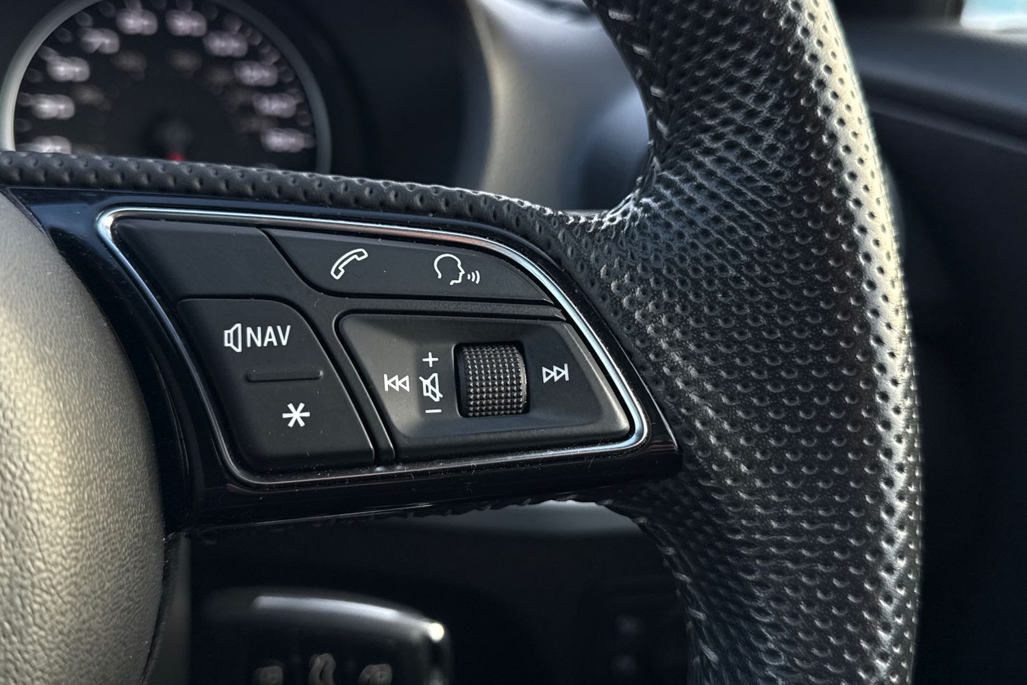 Used Audi Q2 2020 for sale - 77443976: Photo 38