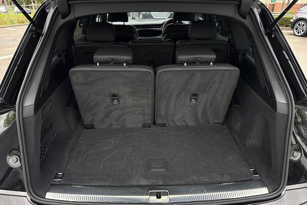 Used Audi Q7 2023 for sale - 76218538: Photo 7