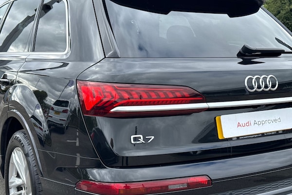 Used Audi Q7 2023 for sale - 76218538: Photo 8
