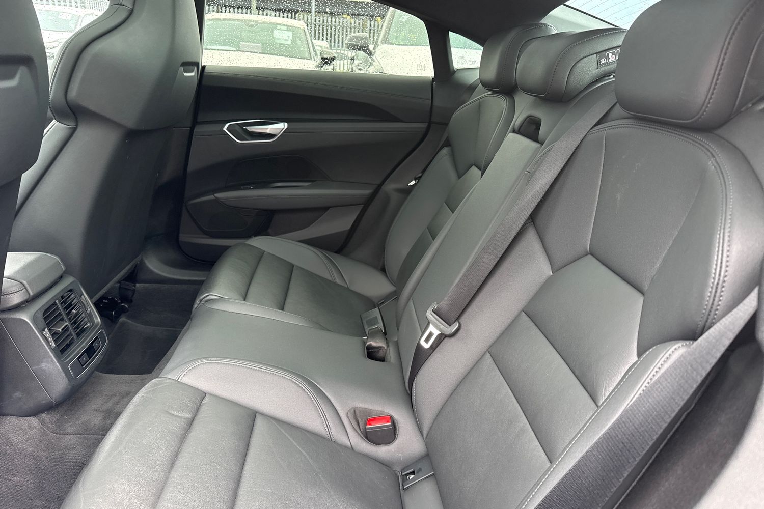 Used Audi e-tron GT 2022 for sale - 78024668: Photo 19