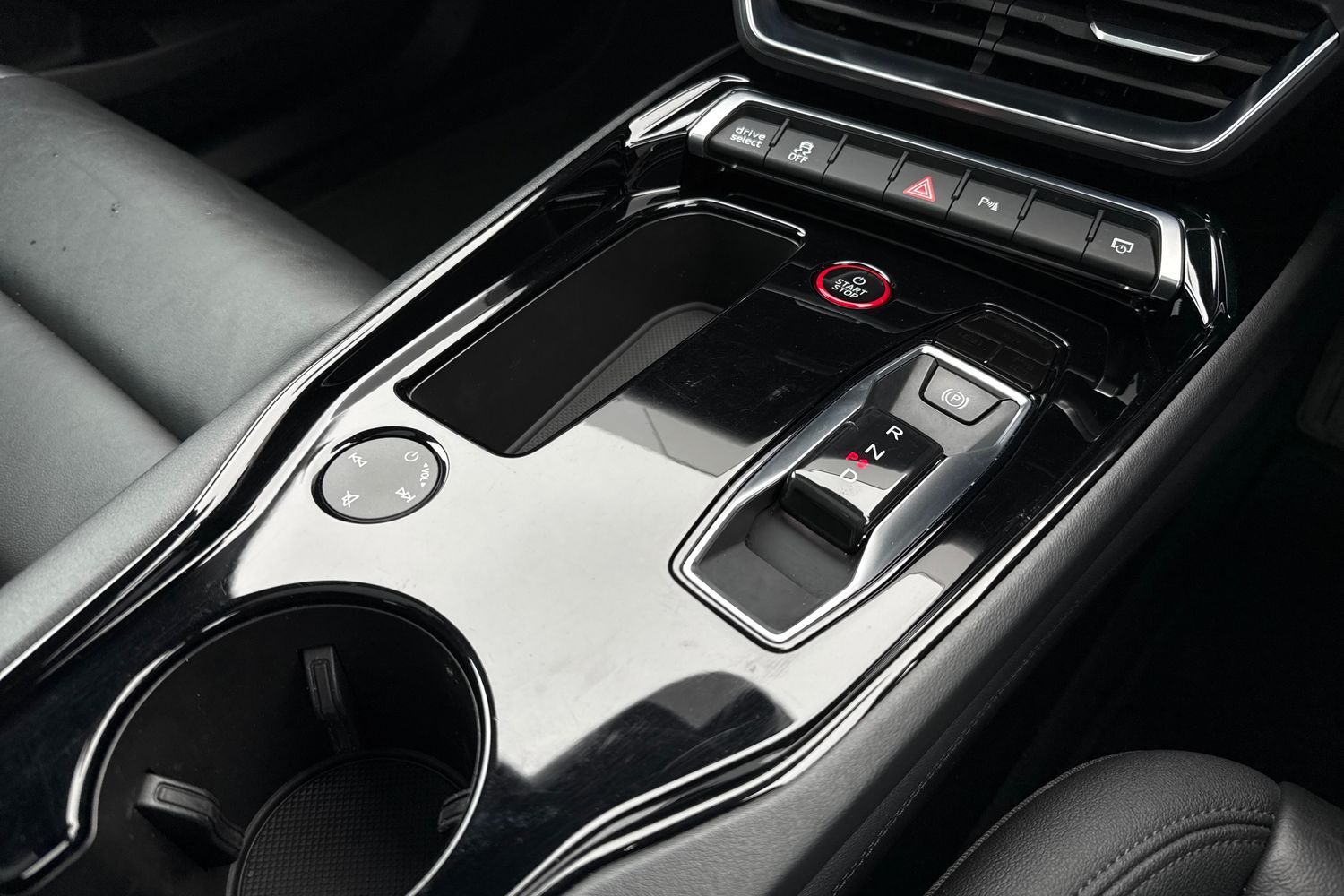 Used Audi e-tron GT 2022 for sale - 78024668: Photo 23