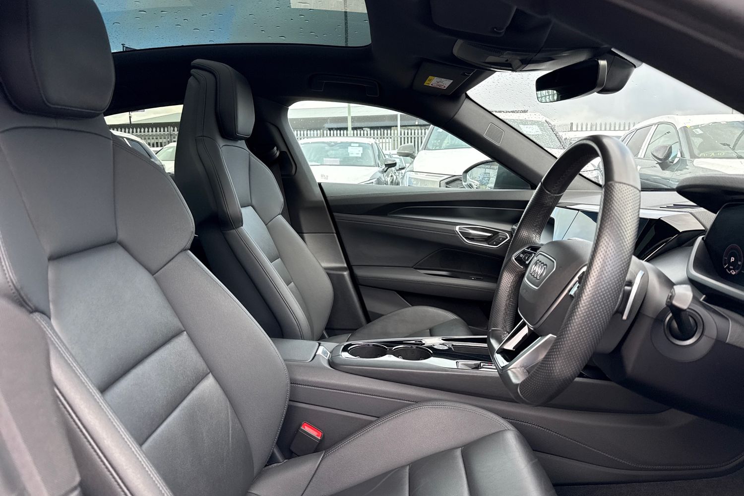 Used Audi e-tron GT 2022 for sale - 78024668: Photo 24