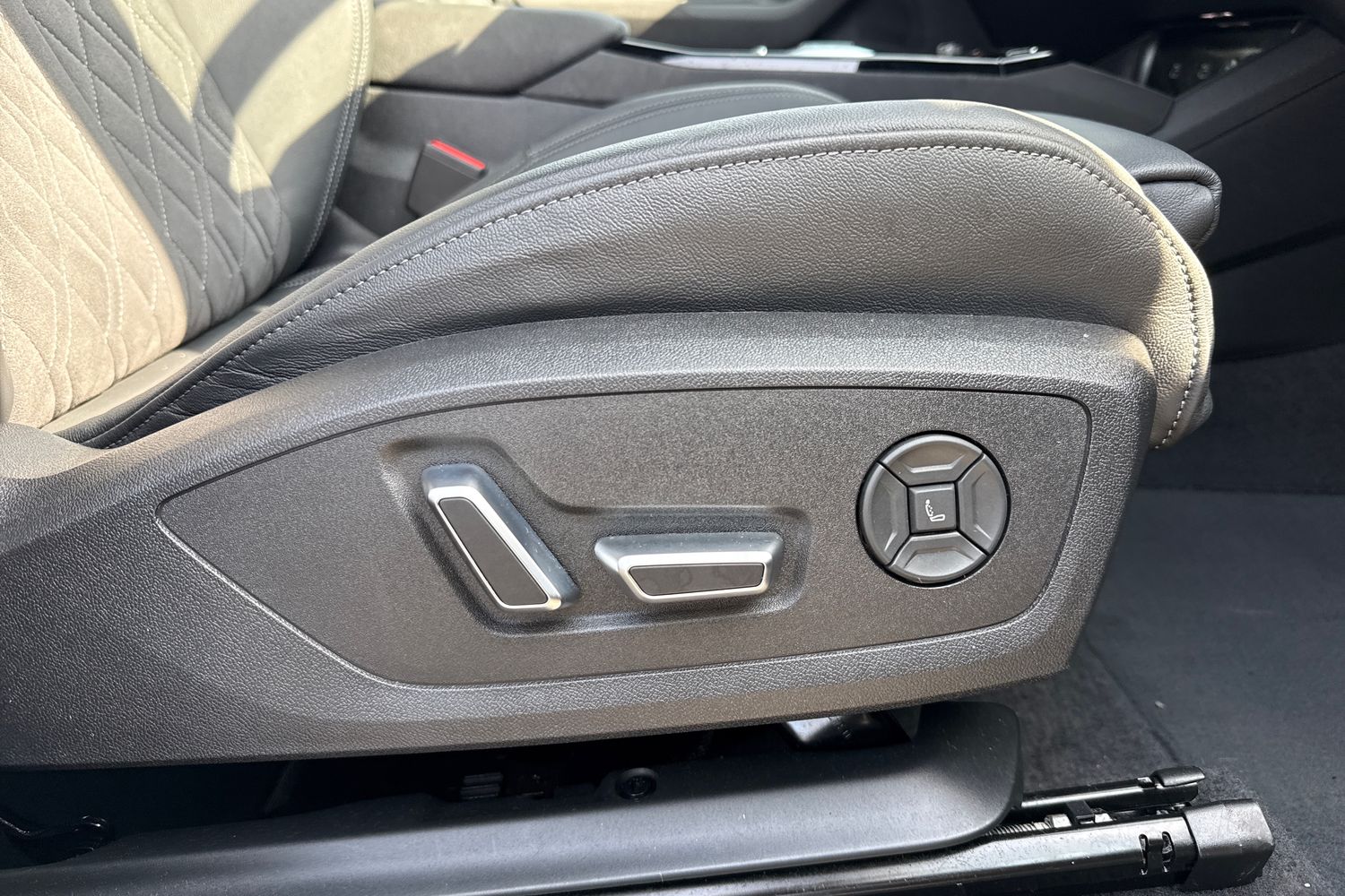 Used Audi Q6 e-tron 2024 for sale - 77961376: Photo 27