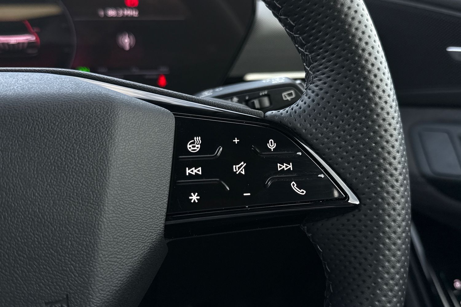 Used Audi Q6 e-tron 2024 for sale - 77961376: Photo 44