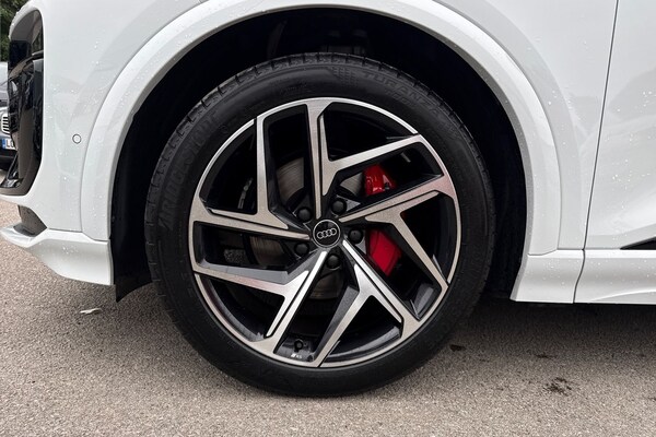 Used Audi Q6 e-tron 2025 for sale - 76250639: Photo 11