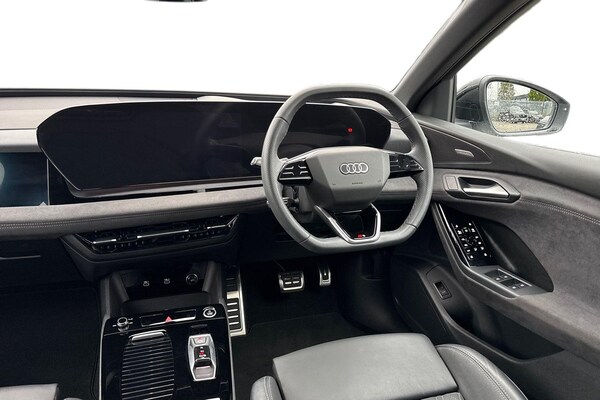 Used Audi Q6 e-tron 2025 for sale - 76250639: Photo 18