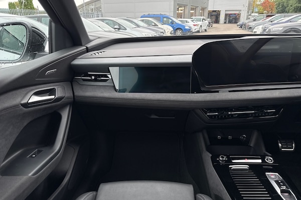 Used Audi Q6 e-tron 2025 for sale - 76250639: Photo 20