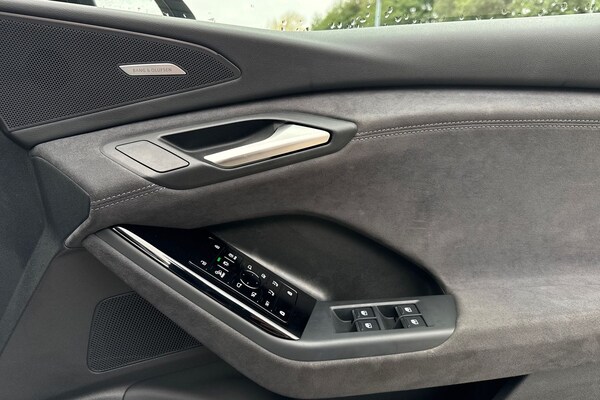 Used Audi Q6 e-tron 2025 for sale - 76250639: Photo 21