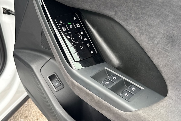 Used Audi Q6 e-tron 2025 for sale - 76250639: Photo 29