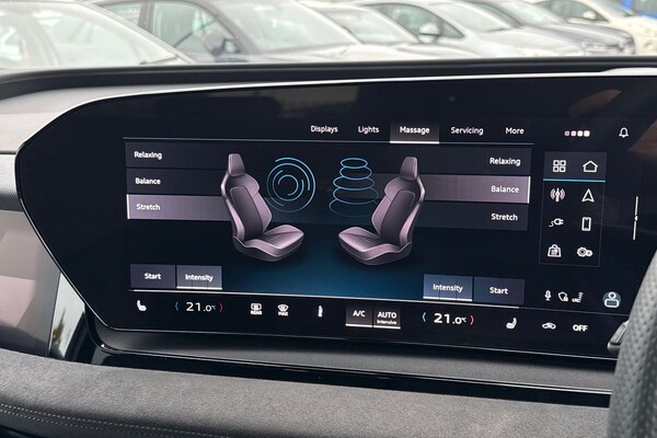 Used Audi Q6 e-tron 2025 for sale - 76250639: Photo 42