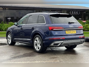 Used Audi Q7 2019 for sale - 76979044: Photo