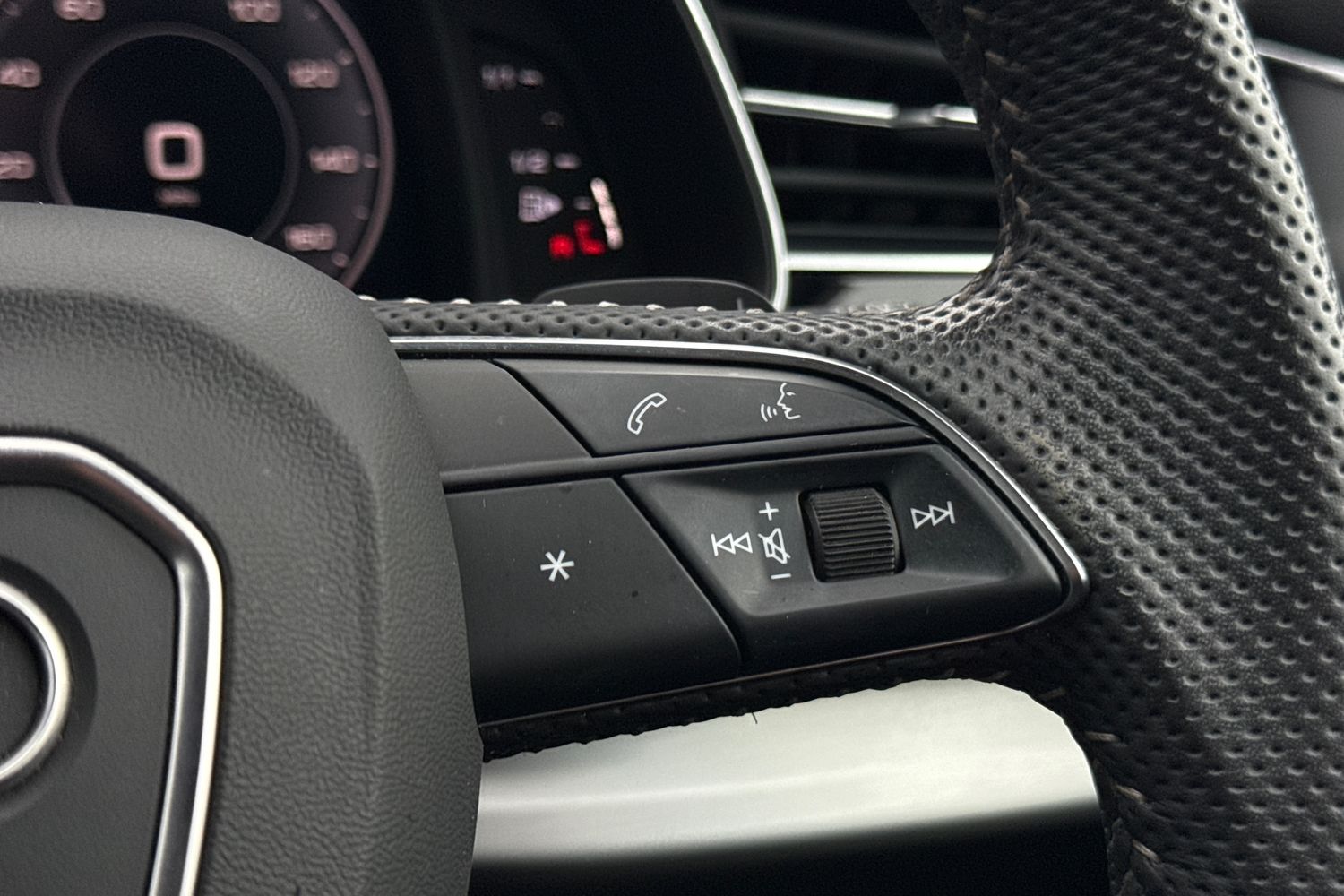 Used Audi Q7 2019 for sale - 76979044: Photo 35