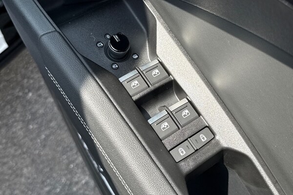 Used Audi Q4 e-tron 2025 for sale - 74076846: Photo 29