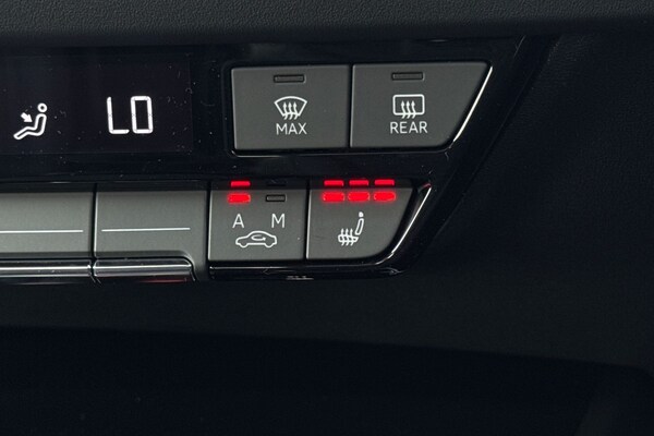 Used Audi Q4 e-tron 2025 for sale - 74076846: Photo 47
