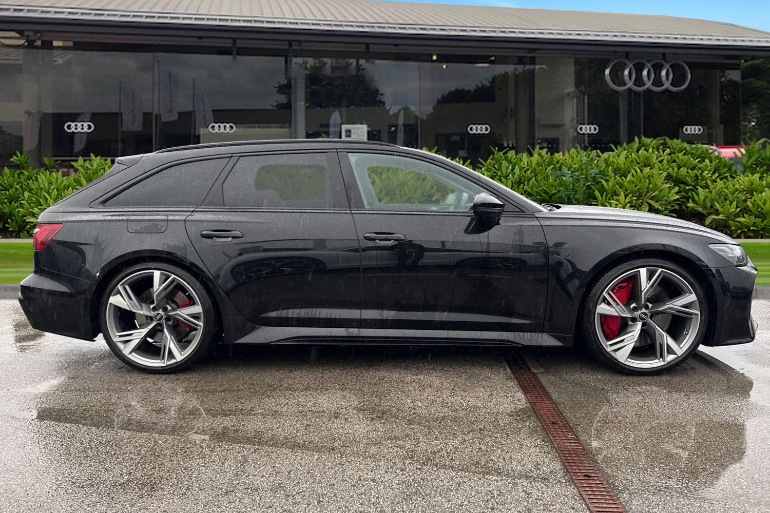 Used Audi RS6 Avant 2023 for sale - 77733624: Photo 3