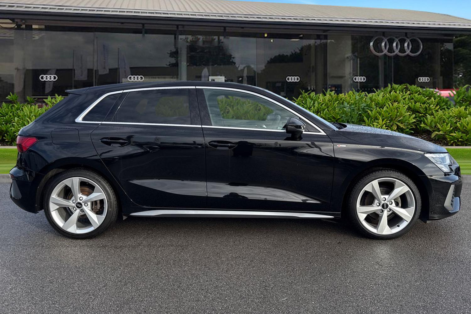 Used Audi A3 2023 for sale - 76876046: Photo 3