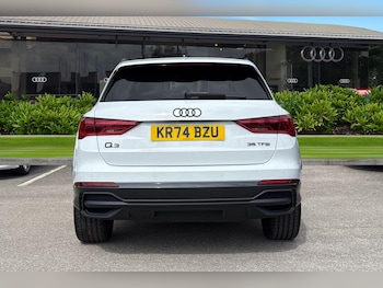 Used Audi Q3 2024 for sale - 75847437: Photo