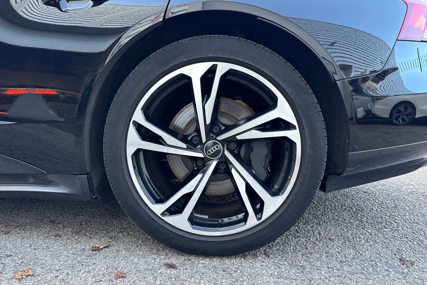 Used Audi e-tron GT 2023 for sale - 76030573: Photo 12