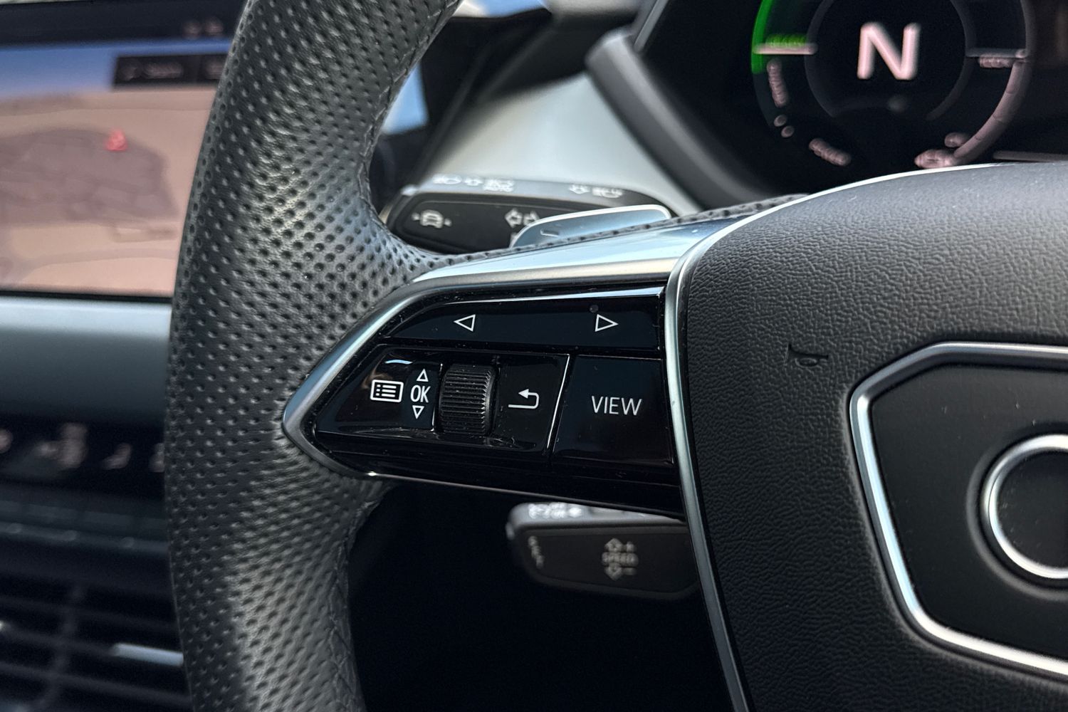Used Audi e-tron GT 2023 for sale - 76030573: Photo 33