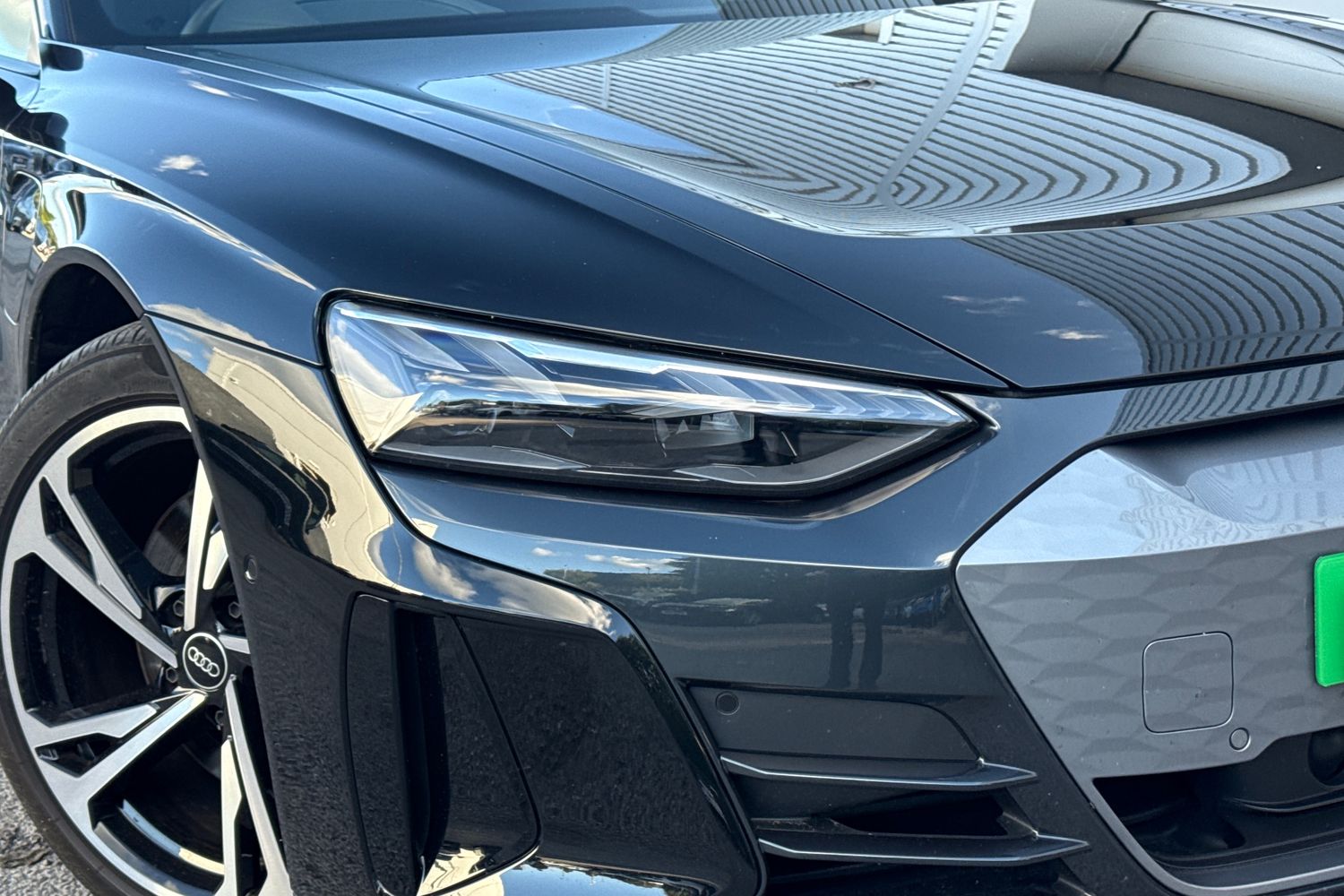Used Audi e-tron GT 2023 for sale - 76030573: Photo 9
