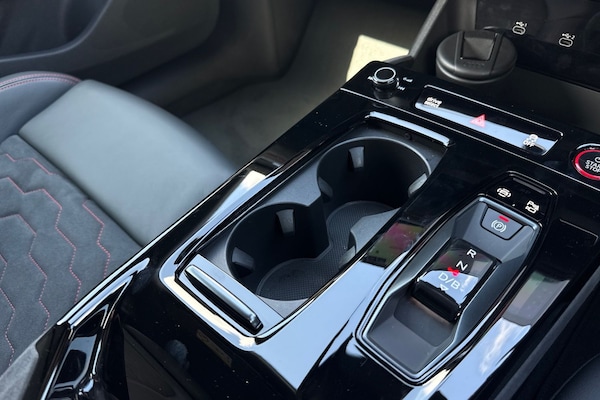 Used Audi S6 e-tron Avant 2025 for sale - 75177981: Photo 32