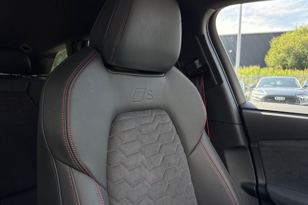 Used Audi S6 e-tron Avant 2025 for sale - 75177981: Photo 39