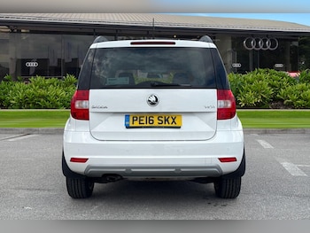 Used Skoda Yeti 2016 for sale - 76148931: Photo 4