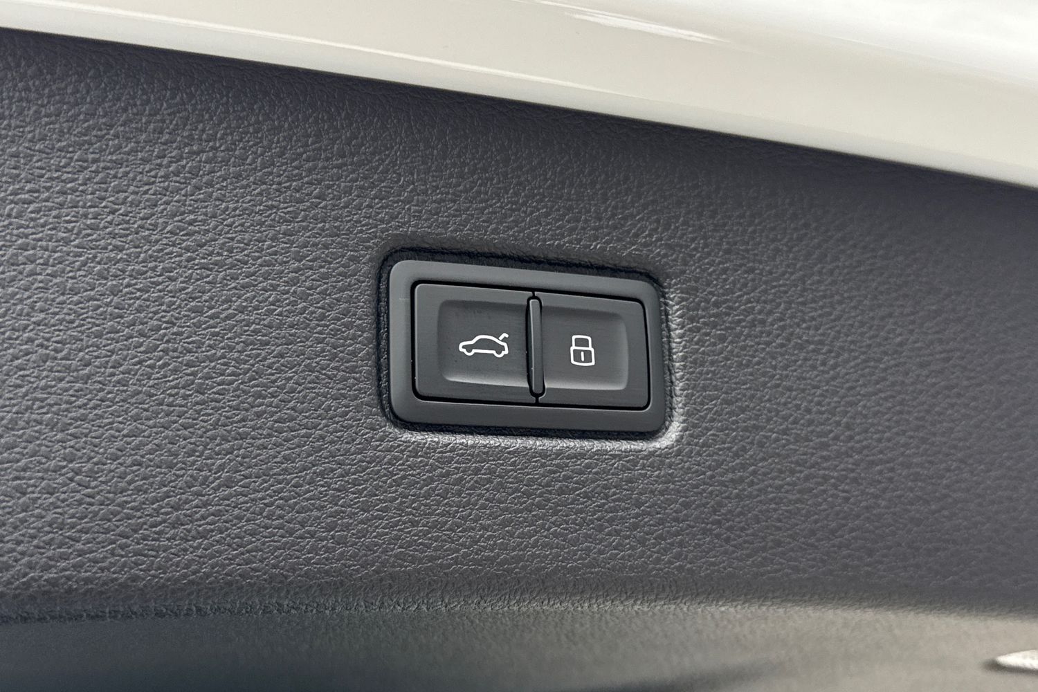 Used Audi SQ7 2026 for sale - 77368556: Photo 24