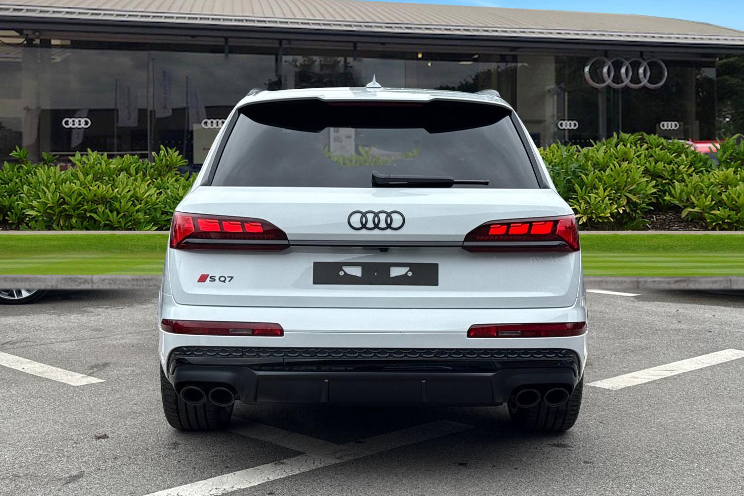Used Audi SQ7 2026 for sale - 77368556: Photo 4