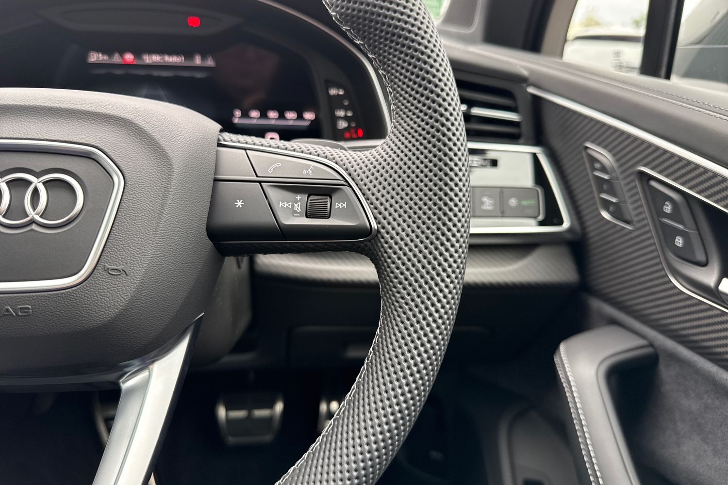 Used Audi SQ7 2026 for sale - 77368556: Photo 42