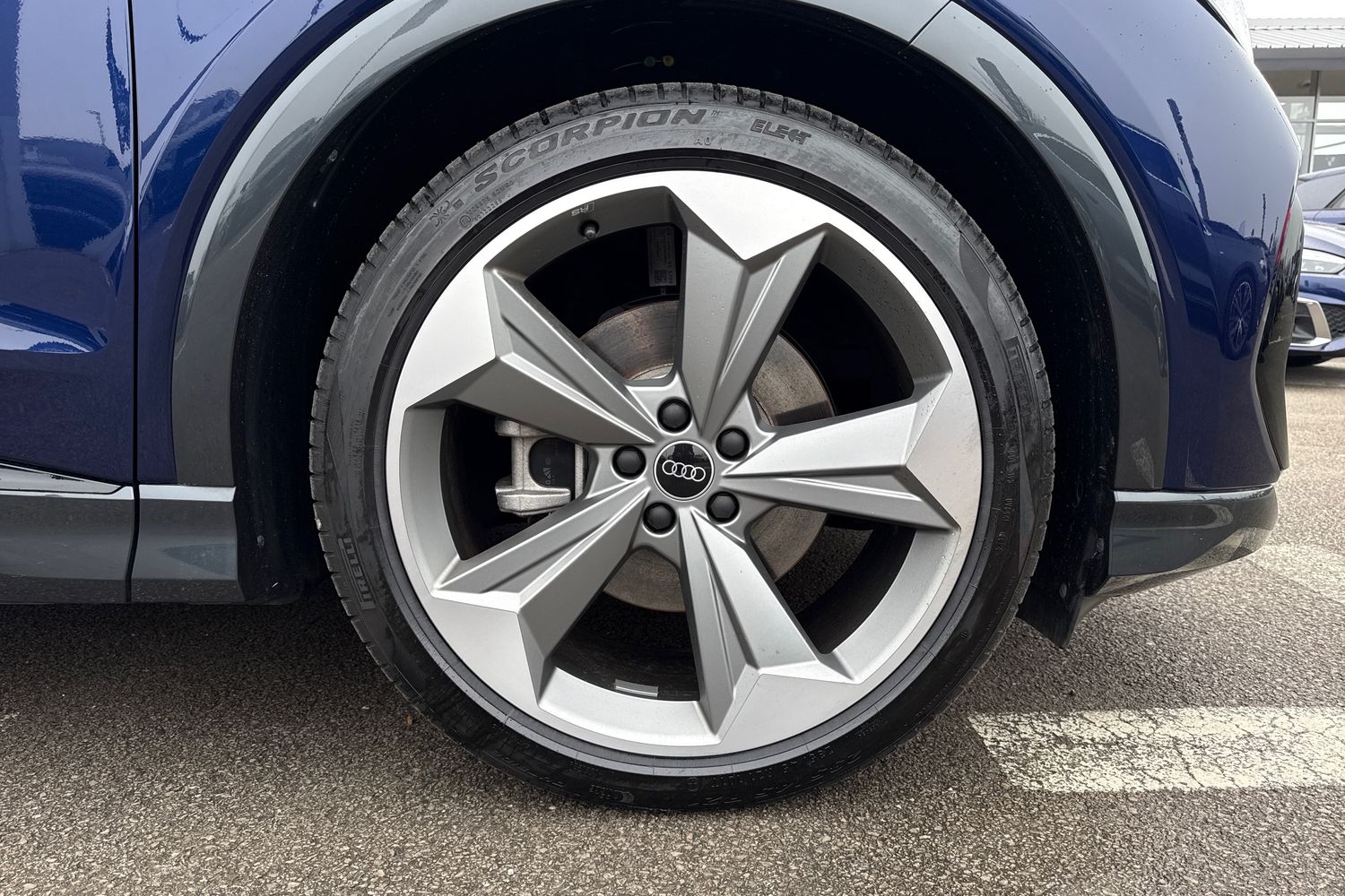 Used Audi Q4 e-tron 2025 for sale - 77805138: Photo 10