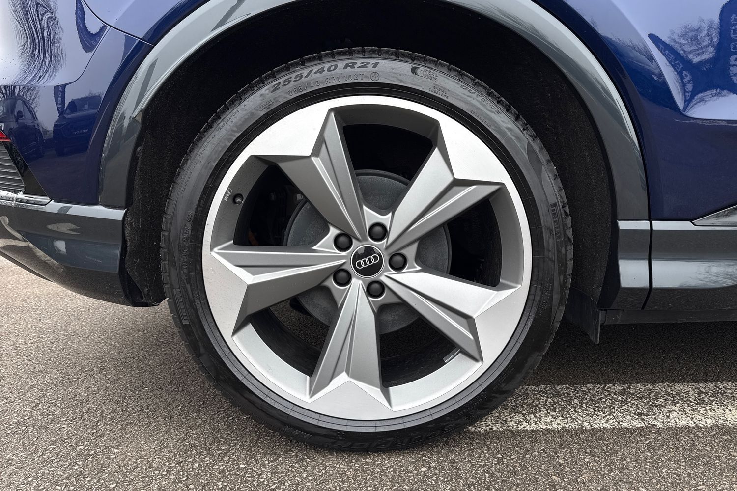 Used Audi Q4 e-tron 2025 for sale - 77805138: Photo 11