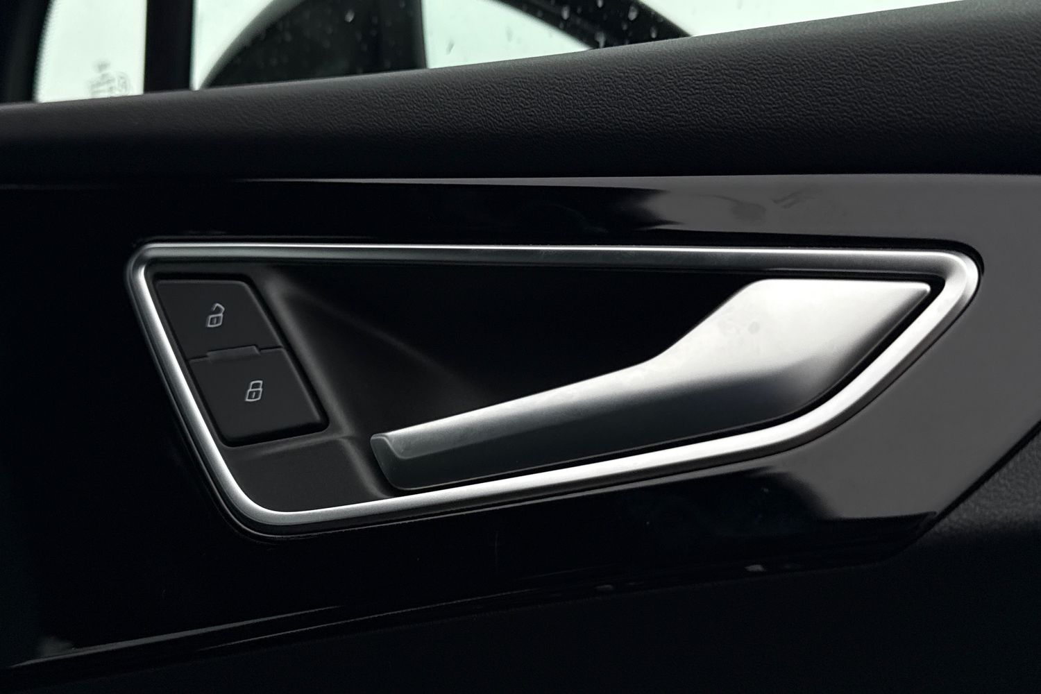 Used Audi Q4 e-tron 2025 for sale - 77805138: Photo 32