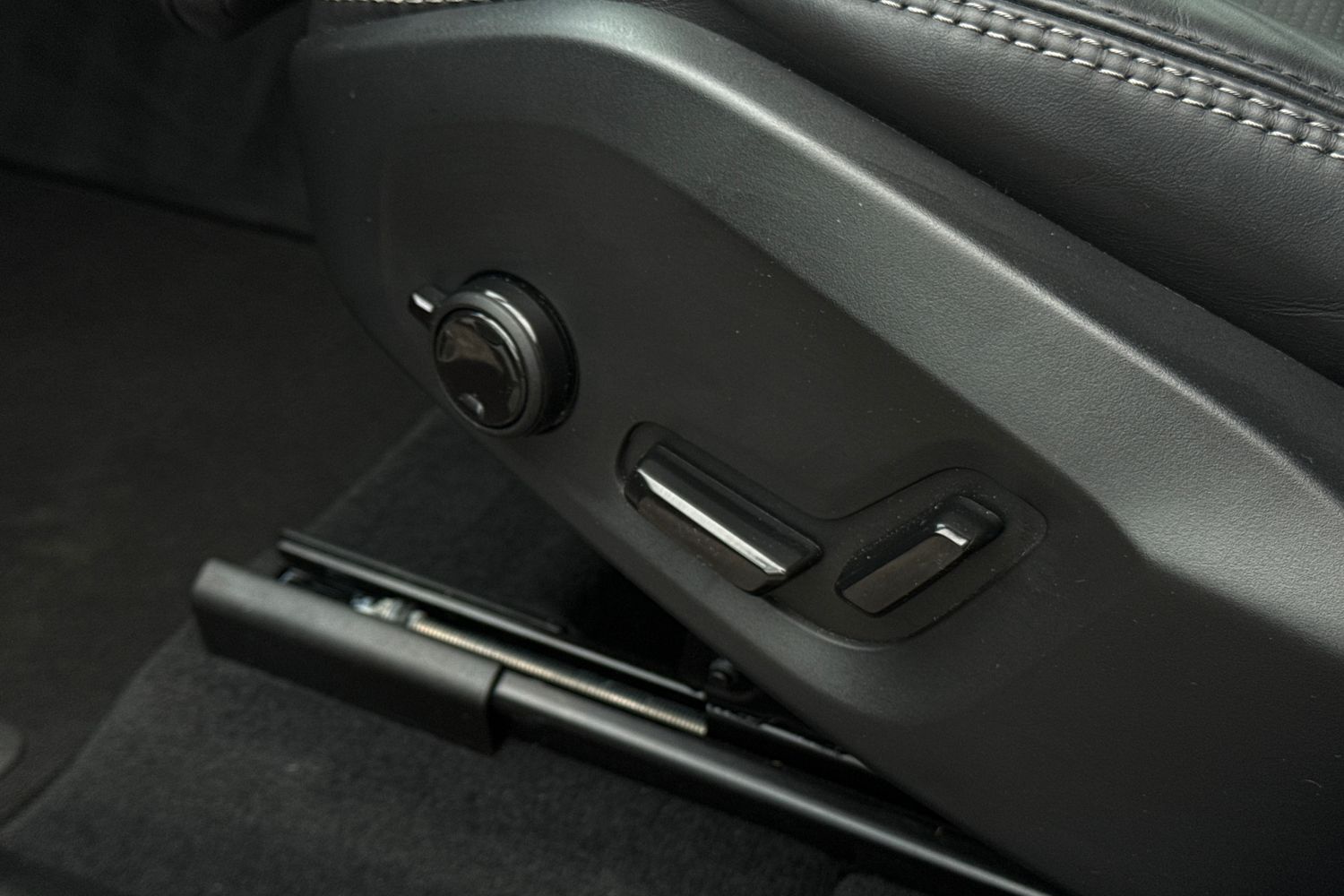 Used Volvo XC60 2024 for sale - 77368398: Photo 28