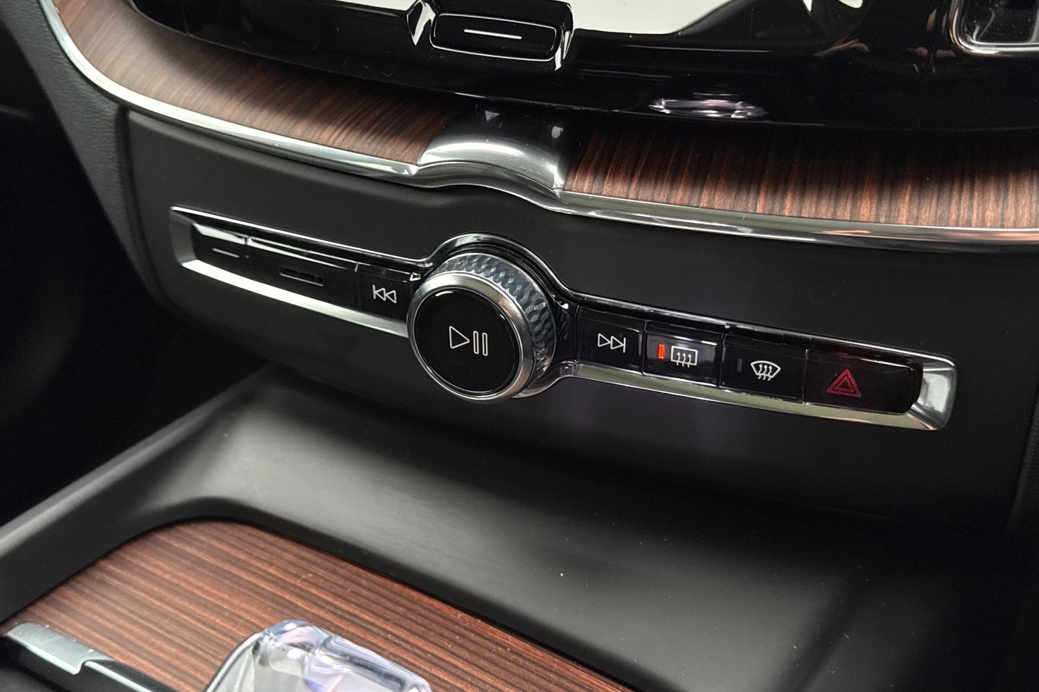 Used Volvo XC60 2024 for sale - 77368398: Photo 44