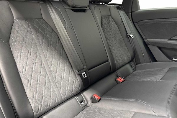 Used Audi Q6 e-tron 2025 for sale - 76304833: Photo 10