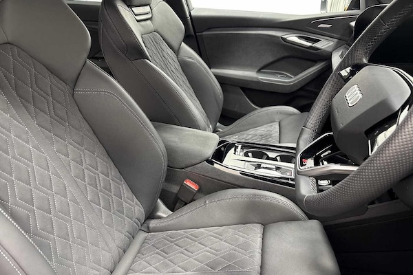 Used Audi Q6 e-tron 2025 for sale - 76304833: Photo 11