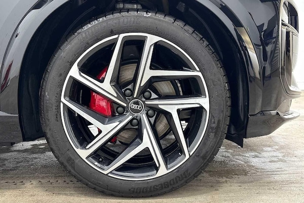 Used Audi Q6 e-tron 2025 for sale - 76304833: Photo 6