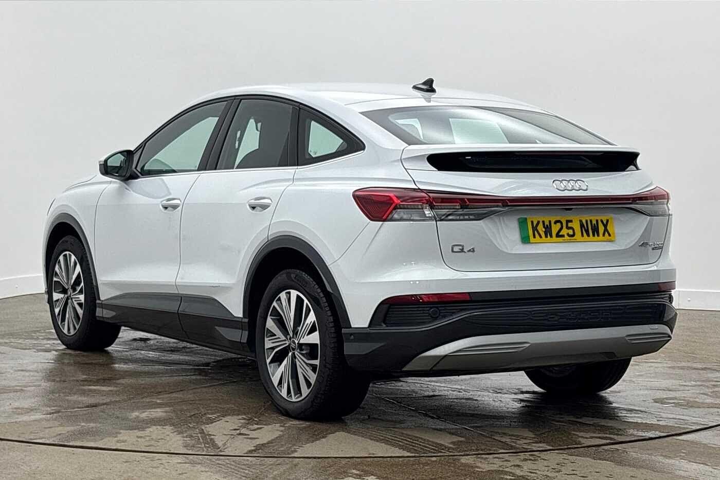 Used Audi Q4 e-tron 2025 for sale - 77952022: Photo 3