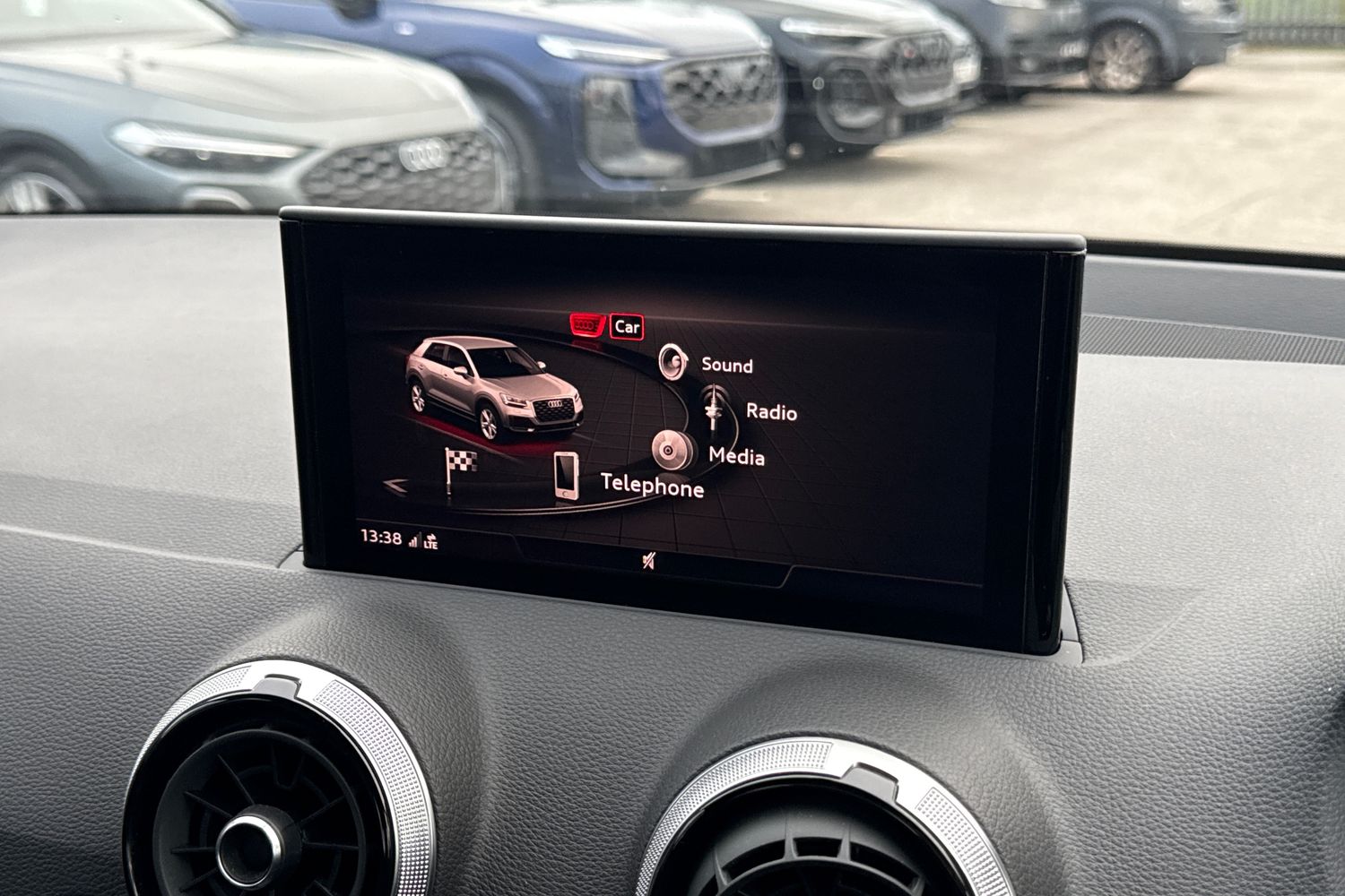 Used Audi Q2 2023 for sale - 77044417: Photo 38