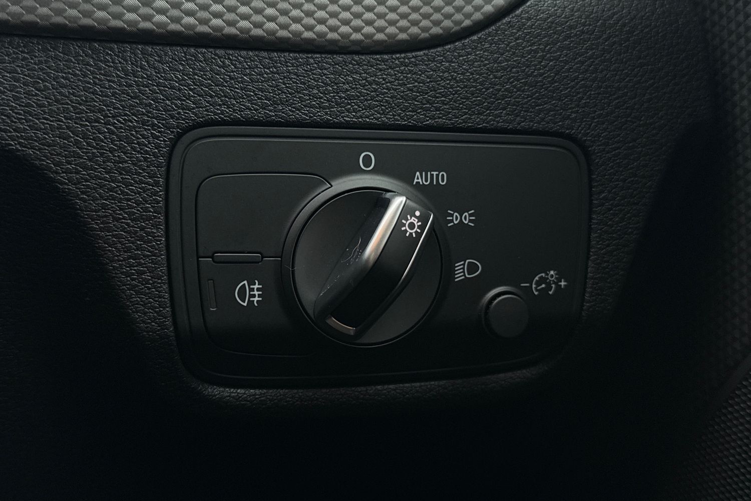 Used Audi Q2 2023 for sale - 77044417: Photo 42