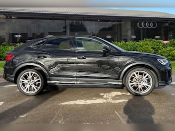 Used Audi Q3 2025 for sale - 76488351: Photo
