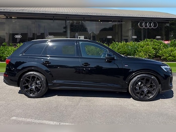 Used Audi Q7 2026 for sale - 79125639: Photo