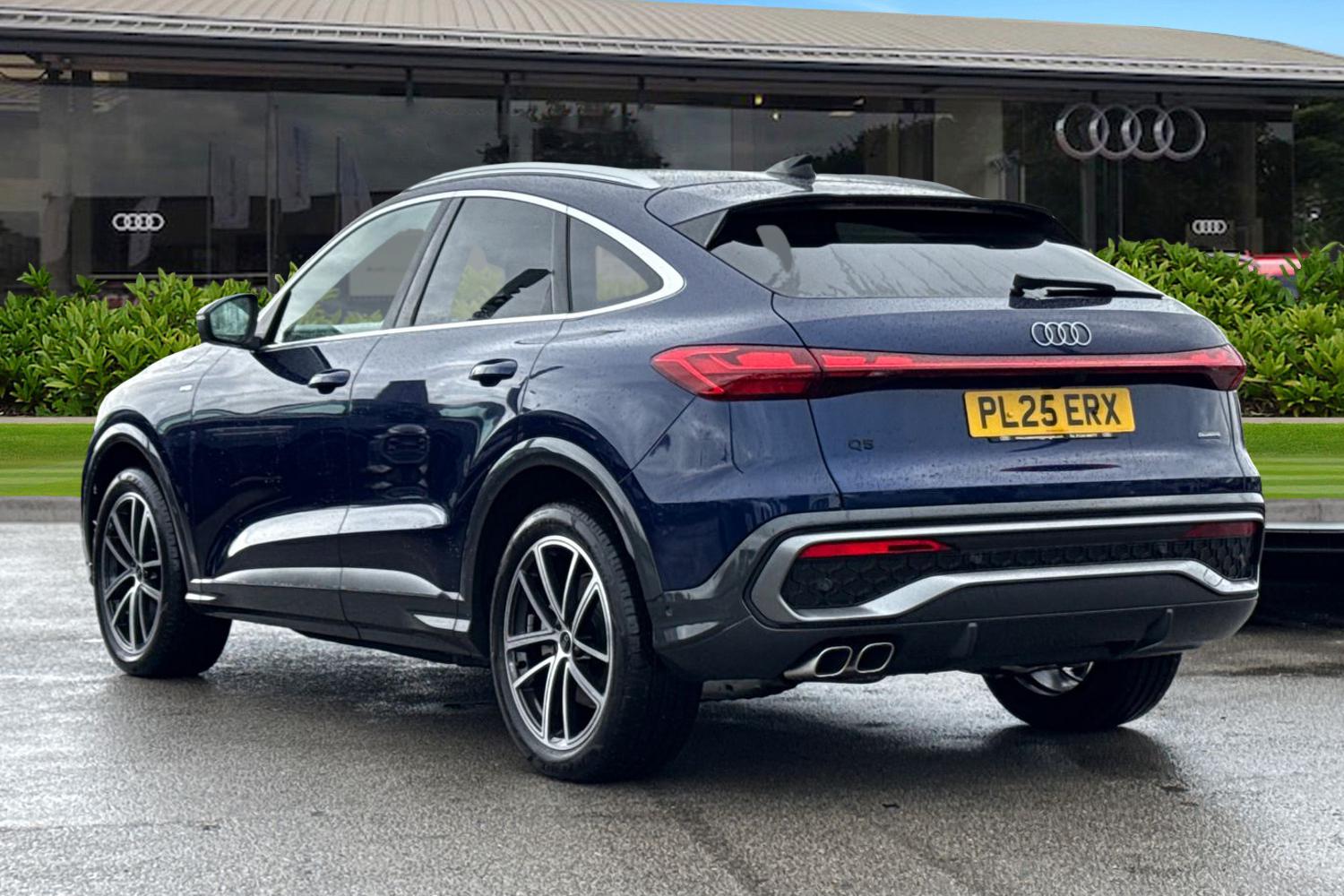 Used Audi Q5 2025 for sale - 76723931: Photo 2