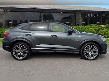Used Audi Q3 2024 for sale - 75975115: Photo
