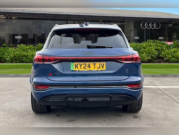 Used Audi Q6 e-tron 2024 for sale - 77582685: Photo