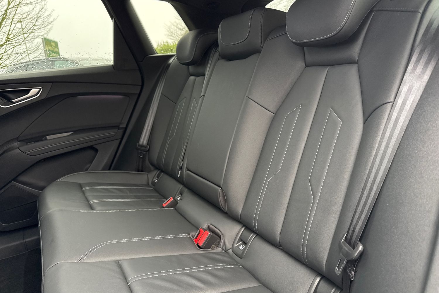 Used Audi Q4 e-tron 2025 for sale - 77249529: Photo 13