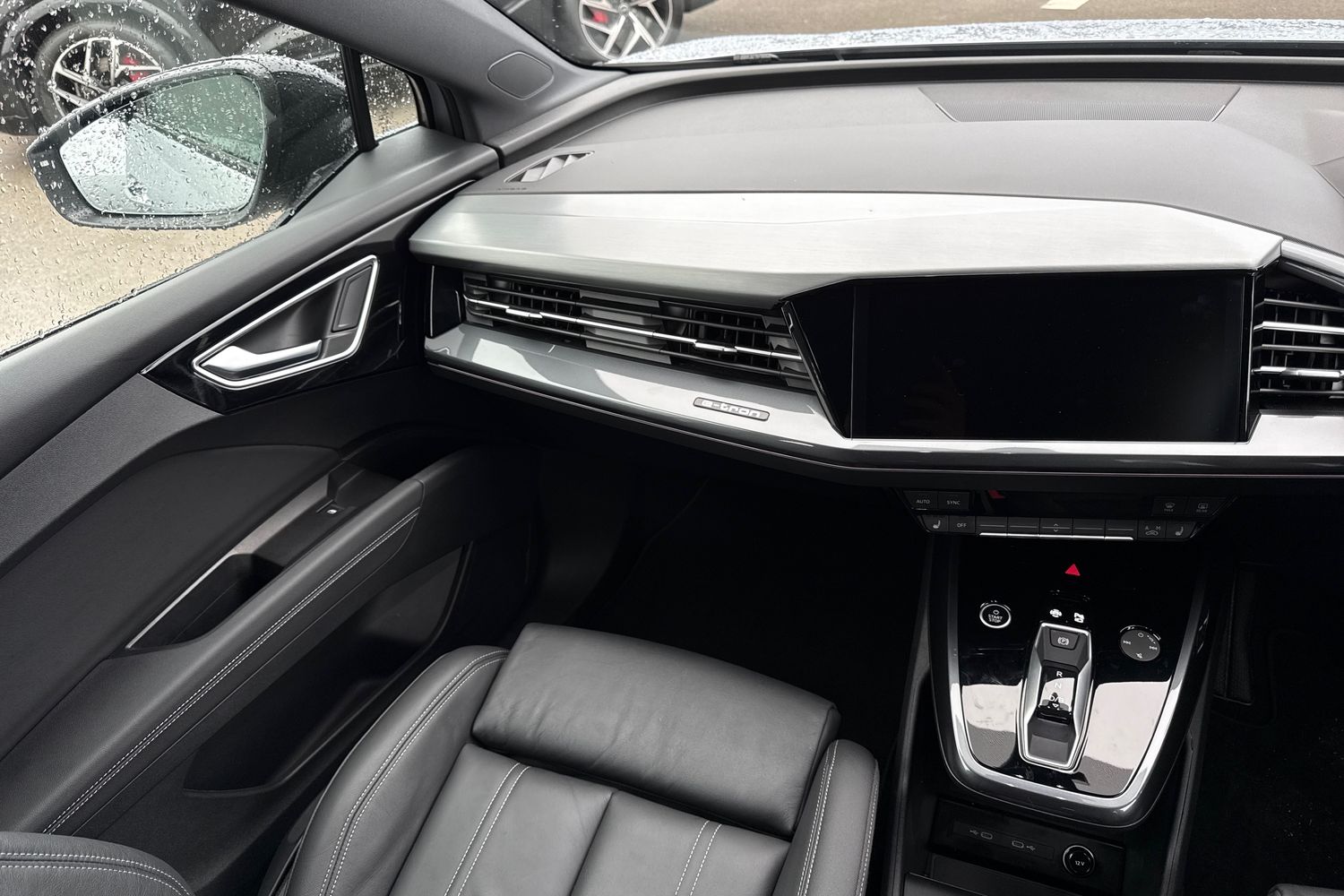 Used Audi Q4 e-tron 2025 for sale - 77249529: Photo 14