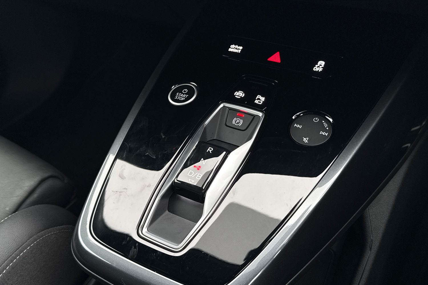 Used Audi Q4 e-tron 2025 for sale - 77249529: Photo 19