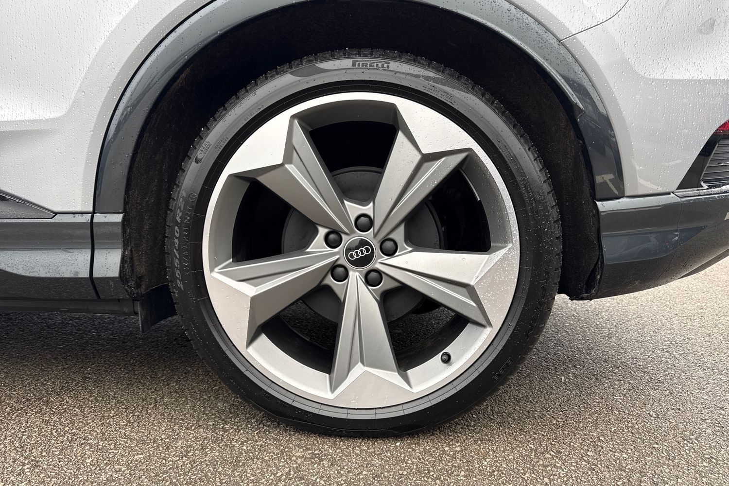 Used Audi Q4 e-tron 2025 for sale - 77249529: Photo 22